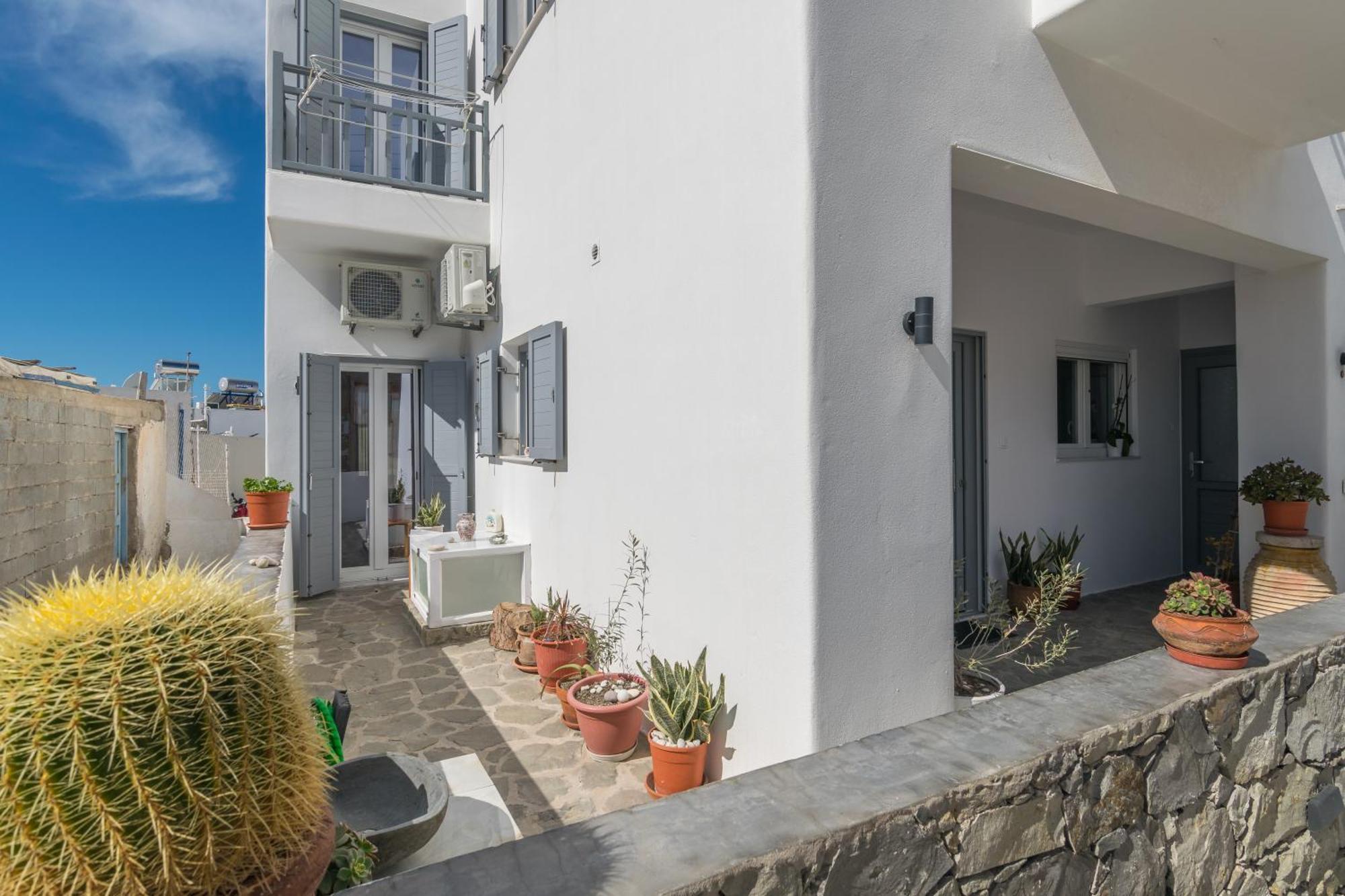 Balliu Apartment Triovasalos Ngoại thất bức ảnh